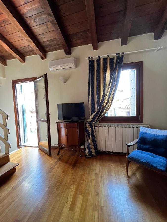 Romantic Rialto Apartment เวนิส ภายนอก รูปภาพ
